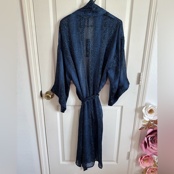 BCBG MAXAZARIA Python Print Robe. XS/S - Picture 2 of 5